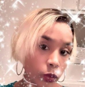 Meet your Posher, Gigi